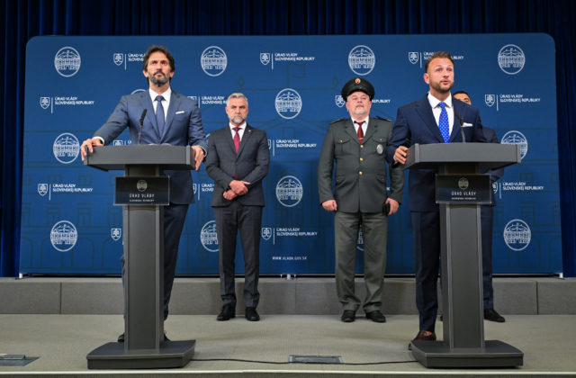 Atentátnik na Fica možno nebol osamelý vlk, Šutaj Eštok upozornil na jeho vymazanú komunikáciu na sociálnej sieti (video)
