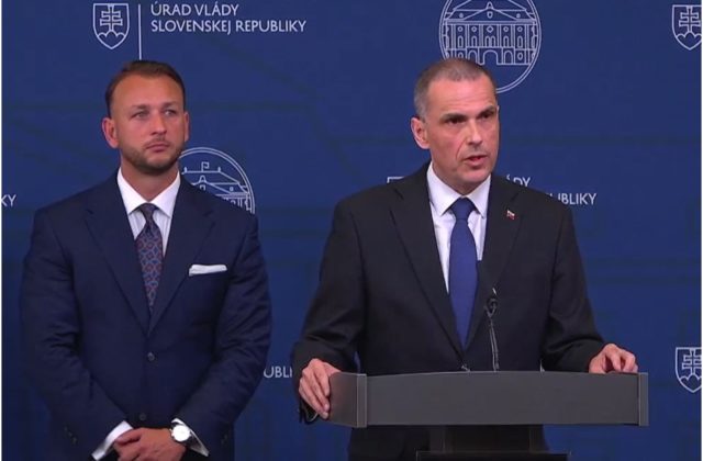 Slovenské protifašistické hnutie vyzýva Žilinku a Šutaja Eštoka na preskúmanie činnosti proruského združenia Brat za brata