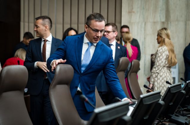 Občianske združenie DT inštitút Petra Tománka nedostalo od ministerstva práce akreditáciu