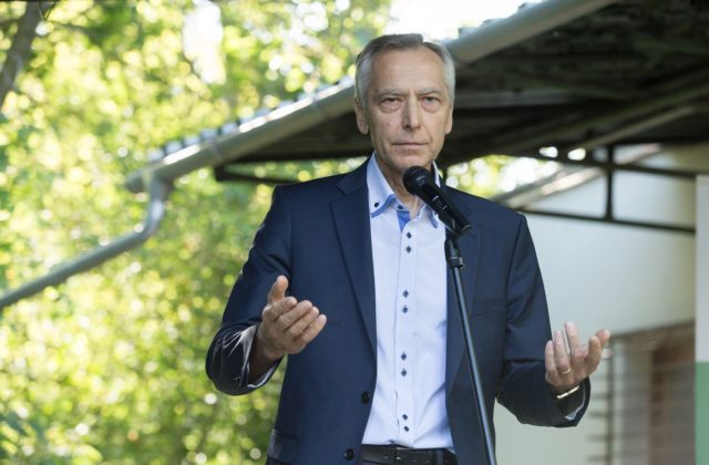 Fígeľ: Samit na Aljaške by mal presiahnuť mier na Ukrajine a viesť k novej európskej jednote