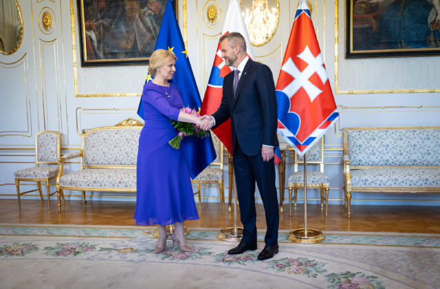 Bývalá prezidentka Čaputová popriala svojmu nástupcovi Pellegrinimu úspešný mandát