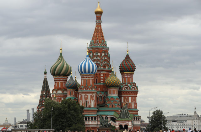 Dvadsať rán bičom na Červenom námestí. Svincov navrhol trestať neposlušných Rusov