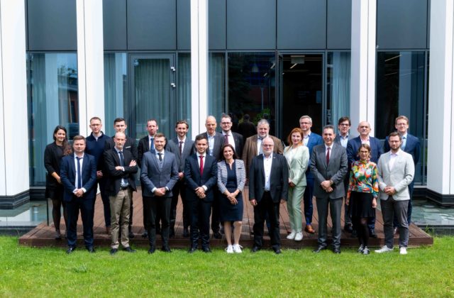 Slovensko hlasom menších krajín v európskom vesmírnom priemysle