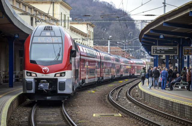 Na Hlavnej stanici v Bratislave nahlásili bombu, vlaky vypravia až po súhlase polície