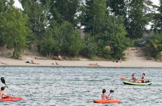 Tragédia na Zlatých pieskoch, v jazere sa utopil 47-ročný muž