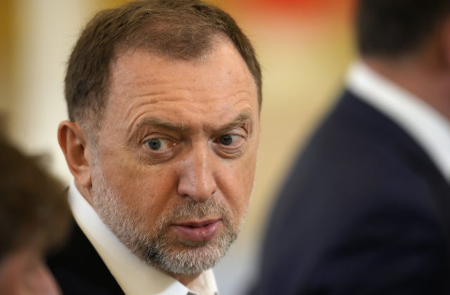 Ruský miliardár Deripaska sa postavil proti Kremľu. Vyzýva na nepodmienečné prímerie na Ukrajine