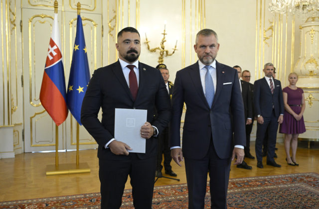 SIS má nového riaditeľa, Pellegrini vymenoval Pavla Gašpara (video)