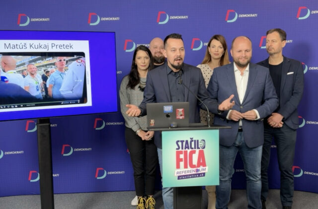 Šutaj Eštok pred svojím odvolávaním uprednostnil preteky F1 v Abú Dhabí. Výlet chcel zatajiť predpripravenými príspevkami (video)