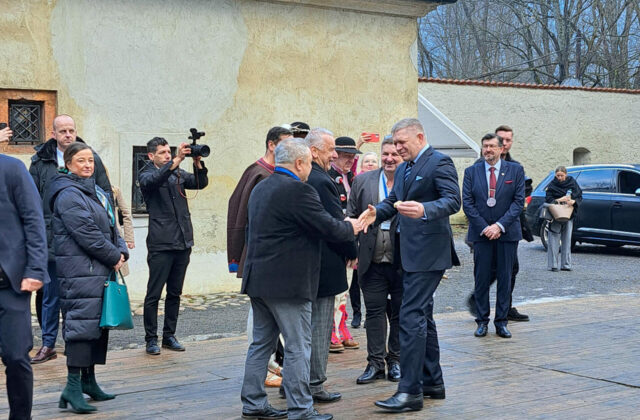 Vláda sa na výjazdovom rokovaní na Zamagurí zaoberala nezamestnanosťou, nelegálnou prácou i marginalizovanými skupinami