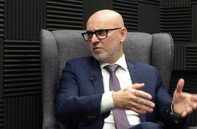 Gröhling si nevie predstaviť vládnuť s hnutím Slovensko, SaS by chcela zostaviť vládu z PS a KDH – VIDEO