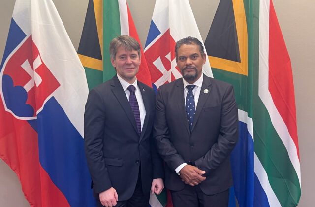 Slovensko a Južná Afrika uskutočnili historické politické konzultácie, diskutovali aj o zrušení víz