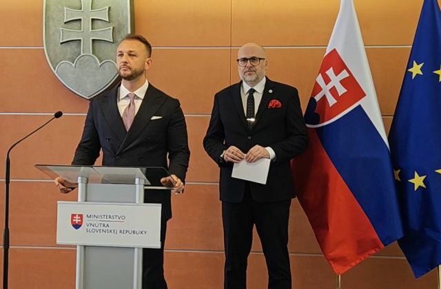 Minister Šutaj Eštok chce pomôcť samospráve, primátorov a starostov sa bude pýtať päť otázok – VIDEO