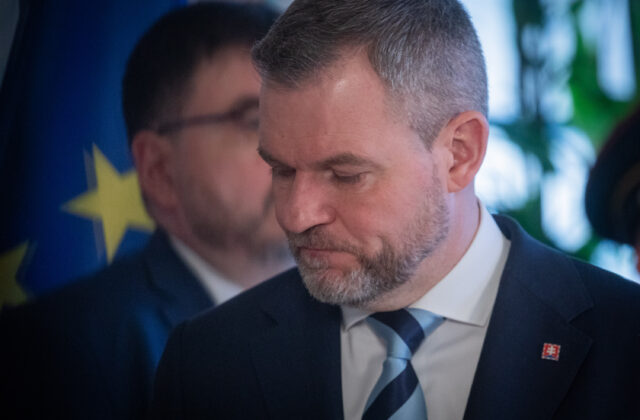 Pellegrini schvaľuje zahraničnú politiku na „všetky štyri svetové strany“, ale netreba zabúdať na Západ