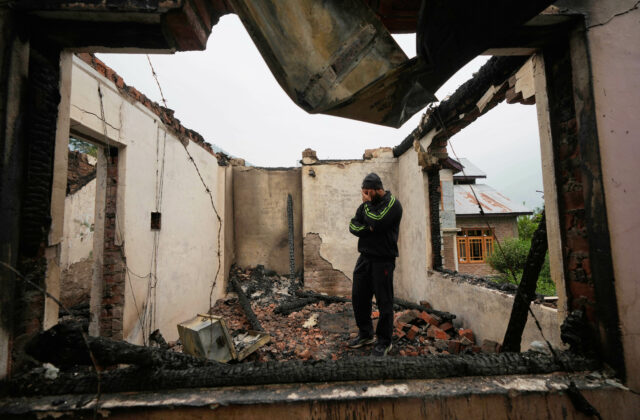 Pakistanská paľba zasiahla civilistov aj vojakov. V Indii po ostreľovaní zahynulo 14 ľudí