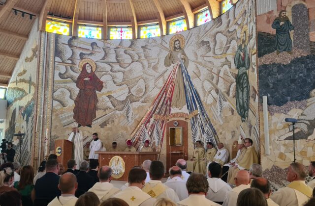 V Trnave na Prednádraží majú nový kostol, stavali ho štyri roky – FOTO