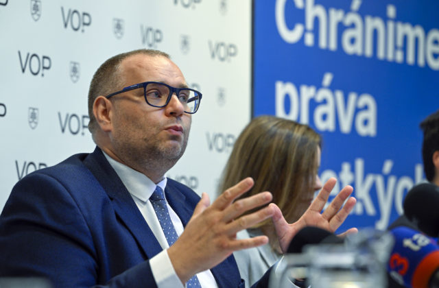 Dobrovodský preveroval smrť Ukrajinca v Bratislave, policajti podľa neho nepochybili