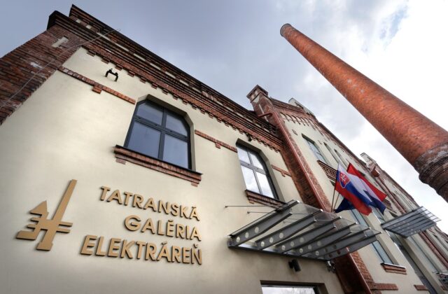 Tatranská galéria približuje kaligrafiu, súčasťou výstavy sú aj dielne