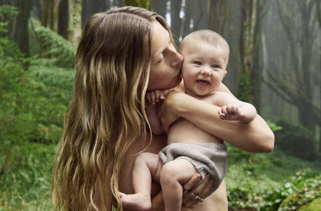 Užitočné informácie o tehotenstve, bábätkách a malých deťoch. dm rozširuje možnosti e-shopového konta o nový dm babybonus