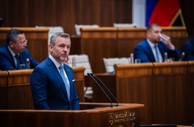 Spoločnosť je politicky rozdelená ako nikdy predtým. Slovensku chýba dlhodobá vízia, povedal Pellegrini – VIDEO, FOTO