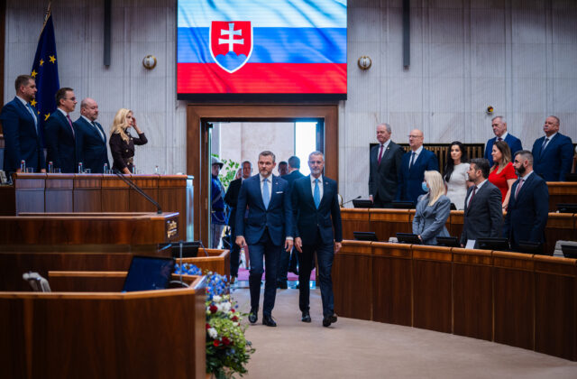 Pellegrini podľa Hlasu ukázal svoju nadstraníckosť, niečo z prejavu kritizovala opozícia aj koalícia – VIDEO, FOTO