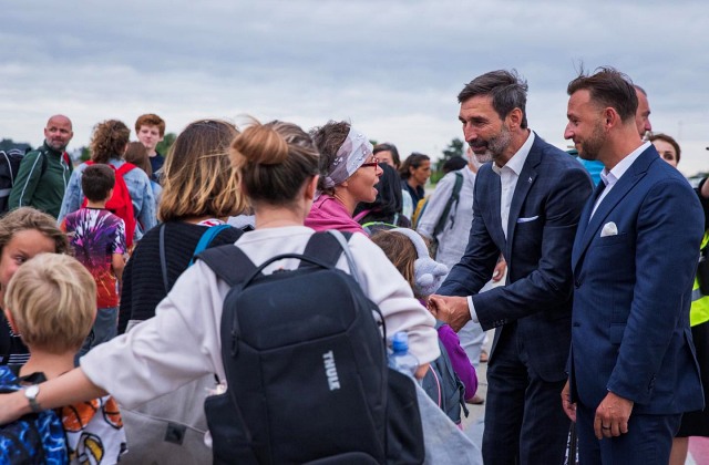 Vládny špeciál evakuoval prvých ľudí z Blízkeho východu, Slovensko tak podľa Blanára získava silnú reputáciu – VIDEO, FOTO