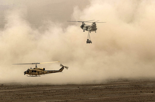Washington sa zapojil do izraelskej vojny s Teheránom, Američania zhodili na Irán bomby