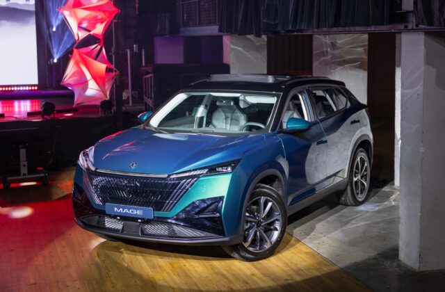 Viac ako 1 000 dodaných vozidiel, Dongfeng odhalil predaj aj nové modely Mage & U-Tour V9