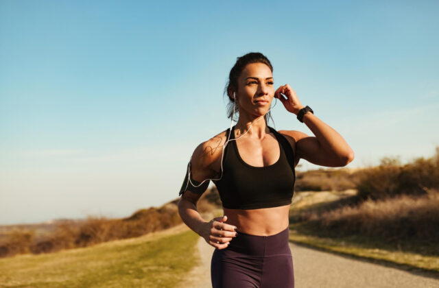 Ako byť fit aj počas horúcich letných dní? Spoznajte účinky omega-3 mastných kyselín!