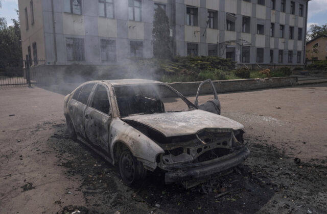 Mier aj za cenu kompromisu si želá 56 % Ukrajincov