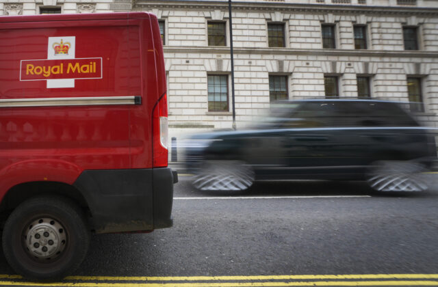 Šéfom britskej pošty Royal Mail sa stal český miliardár