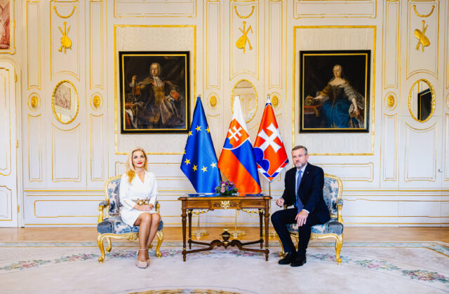 Prezident Pellegrini sa stretol s ministerkou Šimkovičovou, zaujímalo ho financovanie kultúry – FOTO