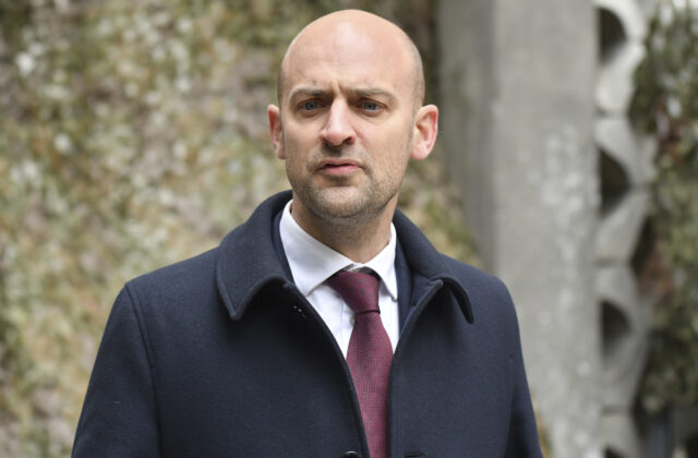 Na návštevu Ukrajiny prišiel šéf francúzskej diplomacie