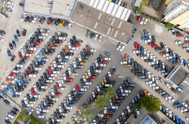 Áčka ako prvý predajca ponúka bezplatné overenie histórie vozidiel s carVertical