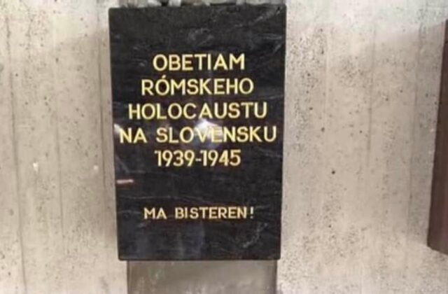 Počas druhej svetovej vojny zomrelo pol milióna ľudí pre farbu pleti, ideológie vedúce k holokaustu stále nezmizli