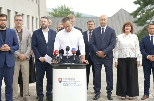 Stovky domácností už dostali pomoc po povodniach, obce však podľa Tomáša stále váhajú s podaním žiadostí – VIDEO