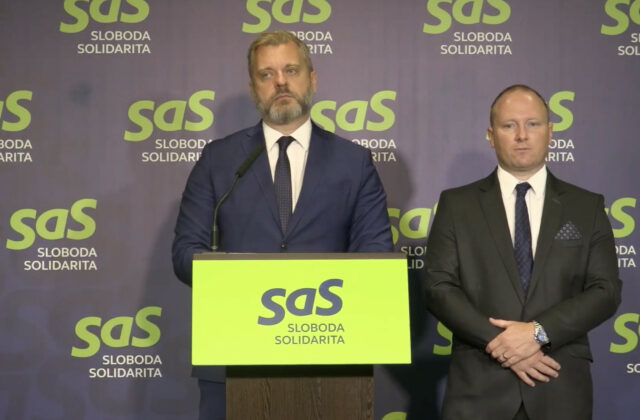 Šutaj Eštok podľa liberálov vyhodil ďalší milión za analýzu, ktorá už existuje a je nevyužitá – VIDEO