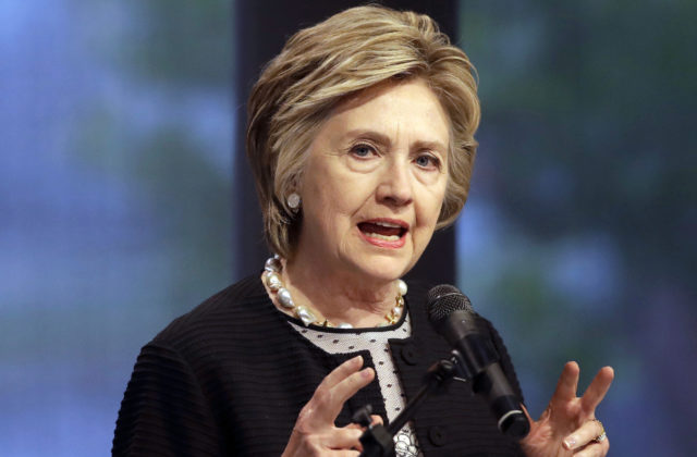 Hillary Clintonová je pripravená podporiť Trumpa na Nobelovu cenu za mier, ak zastaví vojnu na Ukrajine