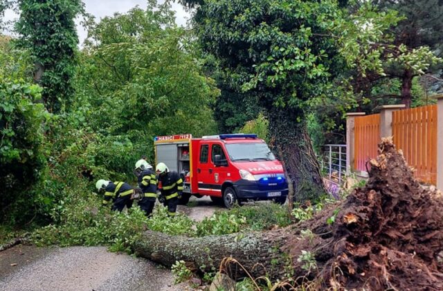 Štát dá vyše 1,3 milióna eur samosprávam, preplatí im náklady na riešenie mimoriadnych situácií