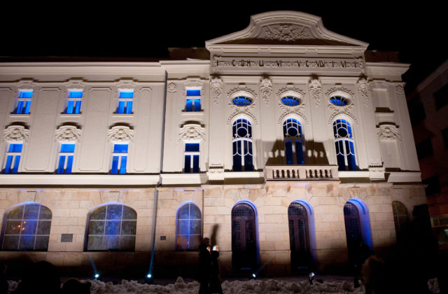 Divadlo Jána Palárika sa rozsvieti vo farbách Ukrajiny, v Trnave si tak pripomenú Deň nezávislosti Ukrajiny