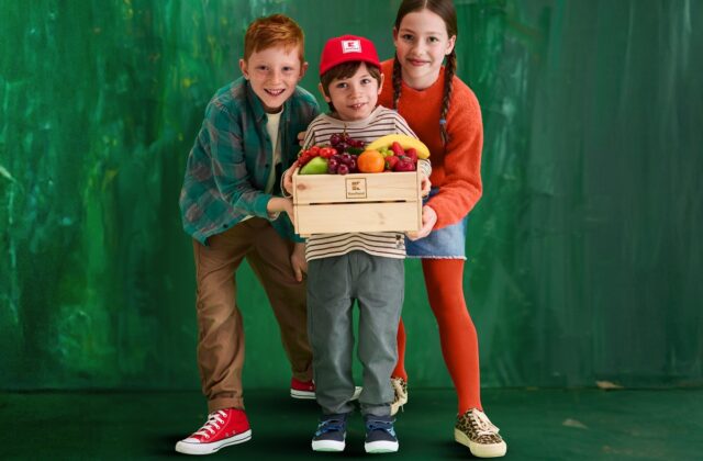 Čerstvé hlavičky sú späť: Ovocie a zeleninu od Kauflandu dostane vyše 25-tisíc detí