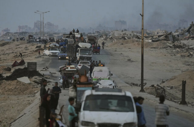 Izraelský útok zrovnal so zemou ďalšiu výškovú budovu v Gaze, druhú za dva dni