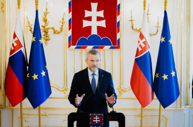 Pellegrini je nemilo prekvapený, konsoliduje sa narýchlo a bez odbornej diskusie