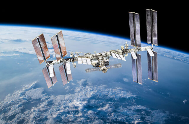 Slovensko píše dejiny vesmíru: 3IPK spustila blockchain na Medzinárodnej vesmírnej stanici ISS