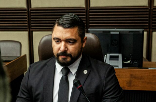 Progresívci žiadajú odvolanie Gašpara, šéfom SIS nemôže byť „mafiánsky plagiátor“