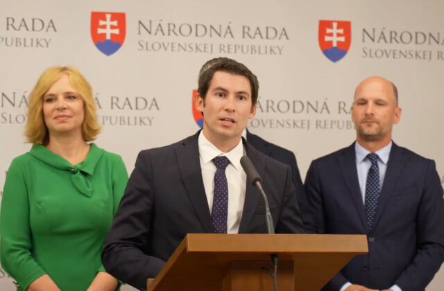 Vyššie odmeny či prístup na internet, koalícia podľa Dušenku zvýši komfort odsúdených a nemyslí na ich resocializáciu – VIDEO