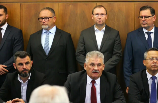 Vylúčenie poslanca nie je riešenie, podľa Richtera je pre koalíciu najdôležitejšie zachovanie čísel pri hlasovaní – VIDEO