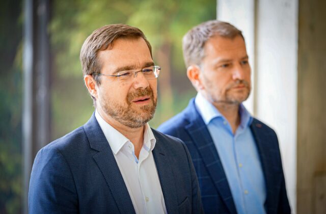 Krajčí ohlásil koniec v Hnutí Slovensko, Matovič nesúhlasí a vylúčiť chcú iba Krátkeho – VIDEO