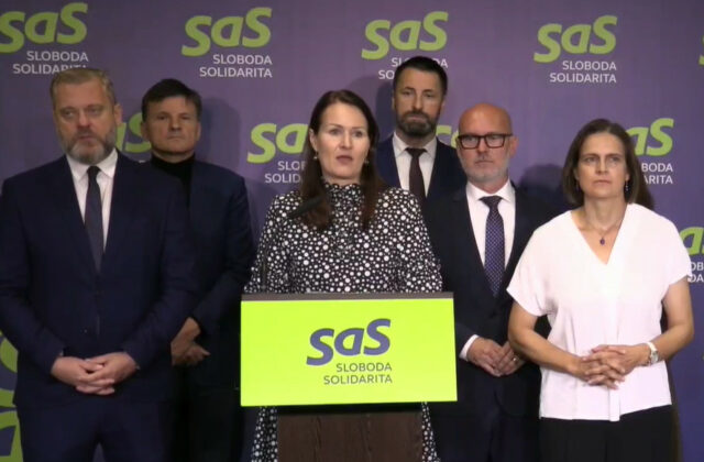 Na mieste nehody Pavla Gašpara bol v civile nitriansky krajský policajný šéf, SaS sa pýta na nezávislosť polície – VIDEO