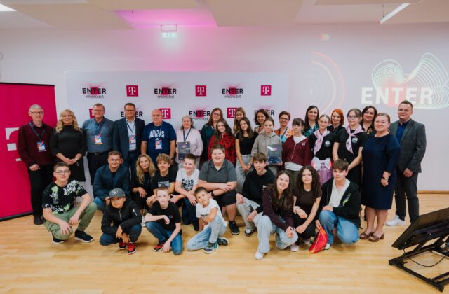 Vzdelávací program Enter posunul latku digitálnych zručností u viac ako stotisíc žiakov a pokračuje ďalej