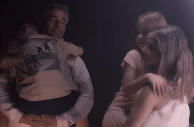 Nela Pocisková predstavuje najosobnejšiu skladbu svojej kariéry, venovanú svojim deťom – VIDEO